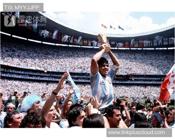 追忆近几年离世的足球明星们他们的传奇与影响力永存于世